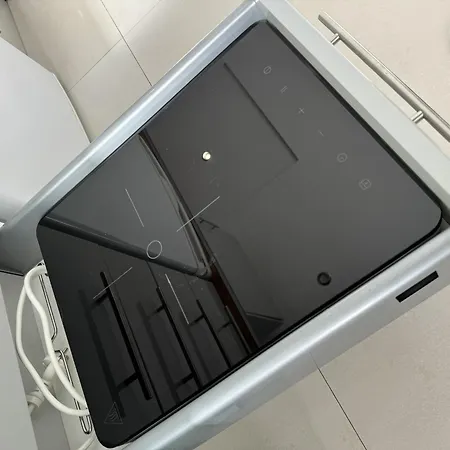 Peaceful With Amazing Sea Views And Free Parking